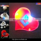 flashing heart pin (gifts)