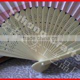 China Traditional Elegant Paper Folding Hand Fan thumbnail-4