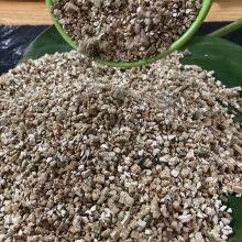 High Quality Golden Vermiculite 1-3mm 3-5mm thumbnail-1