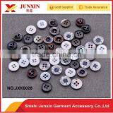 China Manufacturer OEM Custom Plastic 4-hole Button