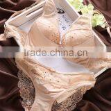 High Quality Seamless Women Stock Bra and Panty thumbnail-4