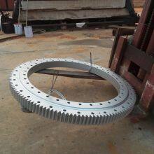 OEM Slewing Bearing for QTZ80 QTZ100 QTZ125 QTZ160 QTZ250 Tower Cranes thumbnail-1
