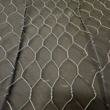 Polymer Coating Hexagonal Double Twisted Wire Mesh Rockfall Protection Mesh Price for Slope Protection thumbnail-4
