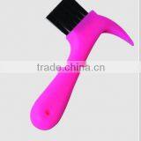 Plastic Hoof Pick With Brush/horse Grooming thumbnail-1