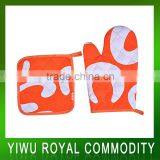 OEM Printed Cotton Oven Mitts And Pot Holder thumbnail-1