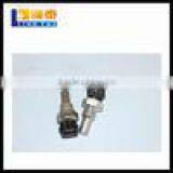 Hot Sale Oil Pressure Sensor VG1500090061 Foton Tractor Diesel Engine Parts Goods From China thumbnail-1