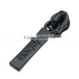 High Quality No.5 Non Lock Fashion Square Drop Nylon Zipper Slider for Sale thumbnail-1