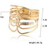 D95948t Fashion Bracelet Metal Simple Personality Bangles for Ladies thumbnail-2