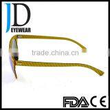 2016 Yellow Carbon Fiber Glasses Ultra-light Polarized Sun Glasses thumbnail-4