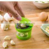 Cy283 Mini Multifunction 2 Stainless Steel Blades Garlic Press Chopper Mincer thumbnail-4