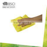 OEM Factory in Guangzhou Produce Kinds of Disposable Nonwoven Cotton Washing Cloths thumbnail-4