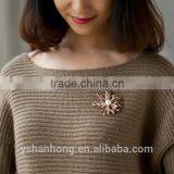 Gold-plated Natural Pearl Snowflakes Antlers Shawl Brooch Buckle thumbnail-3