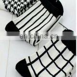 2015 Custom Fashion Women Short Lace Socks Professional Factory thumbnail-4
