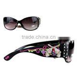 Women Rhinestone Double Pistols Ornament Embroidered Tinted Western Fashion Sunglasses