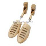 Twistable Wooden Type Lotus/schima Wood Shoe Tree Type Shoe Stretcher in Individual Package