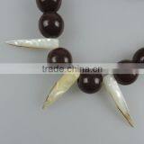 Wholesale Plastic Bead Necklace Round Beads and Pointed Beads Necklace thumbnail-5