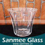 Small Flower Shaped Clear Glass Lampshade thumbnail-1