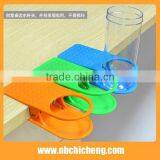Table Coffee Cup Holder Plastic Clip Cup Holder thumbnail-4