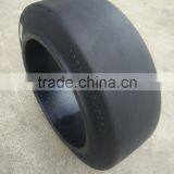 High Quality Smooth Pattern Press on Solid Tyres 15x5x11 1/4 16x7x10 1/2 18x7x12 1/8 for Sale thumbnail-4