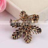 Zm53215a Christmas Snow Brooch Fashion Christmas Decorate Jewelry Snow Crystal Accessory thumbnail-5