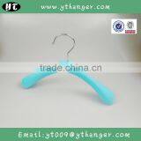 HA7008 Cute Flocked Plastic Hanger Velvet Baby Dress Coat Hanger Supplier's Choice thumbnail-4