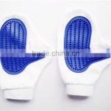 Dog & Cat Universal Pet Animal Grooming Massage Glove Brush Pet Mitt thumbnail-3