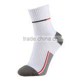Custom Fashion Athletic Quarter Crew Cut Sports Socks thumbnail-3