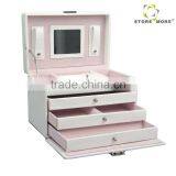 Beautiful Jewelry Box For Necklaces, Blacke thumbnail-5