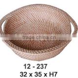 Rattan bowl with handle