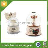 China Hot Peaceful Resin Souvenir Resin Snowglobe thumbnail-5