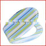 Simple Stripe Design Resin Custom Automatic Toilet Seat Cover thumbnail-1