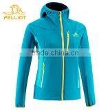 2017 Wholesale Women Winter Clothing Outdoor Jacket Soft Shell Jacket thumbnail-1