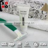 Hotel Guest Stainless Steel Shaving Kit thumbnail-1