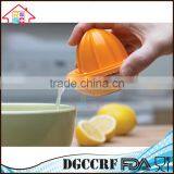 NBRSC Progressive Dome Lid Manual Citrus Juicer Lemon Juice Extractor Hand Plastic Lemon Squeezer thumbnail-4