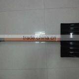 Snow Shovel thumbnail-1