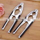 Factory Price Top Quality PP Handle Best Selling Nut Cracker thumbnail-2