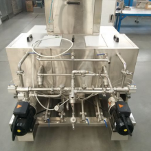 304 Stainless Steel Beer Filling Machine With PLC Control for Breweries thumbnail-1