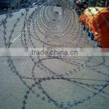 High Safety Low Price Razor Barded Wire Mesh / Hebei Manufacturer BTO-22 Razor Barbed Wire /galvanized & PVC Coated Razor Barbed thumbnail-5