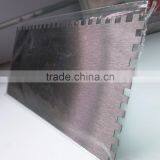 Notched Manganese Steel Plastering Trowel With Wood Handle thumbnail-2