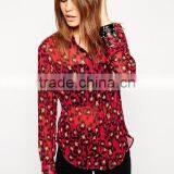 Blouse in Red Animal Print thumbnail-1