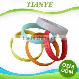 Newest Fashion Free Promotional Products Silicone Bracelet, Cheap Silicone Wristband