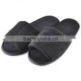 High Quality Coral Fleece Slipper With Open Toe for Hotel, White and Black Color and Washable