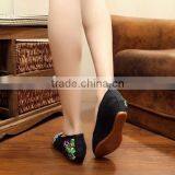 Women Casual Slip on Old Beijing Shoes Pointed Toe Chinese Flower Embroidered Ladies Cotton Canvas Flats Good Quality No Logos thumbnail-3