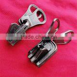 Double Side Reversible Zipper Slider for Sportswear thumbnail-4