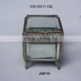 Glass and Brass Box With Brass Fittings in Nickel Finish Glas in Plane and Square Box With Feet