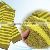 Copper Compression Knee Sleeve thumbnail-3