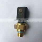 Truck Diesel Engine Spare Parts Auto Sensor Switch 4921744 4087991 4921745 ISLe Oil Pressure Sensor 4921517 thumbnail-5