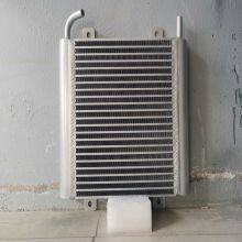 High Performance E303 305 305CR Excavator Hydraulic Oil Cooler Radiator Water Tank thumbnail-1