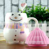 Best Selling 330ml Snowman Customed Ceramic Coffee Mug/Promotion Christmas Gift Coffee Travel Mug With Spoon and Silicone Lid thumbnail-4