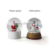 2015 Cheapest Christmas Plastic Water Globe thumbnail-4